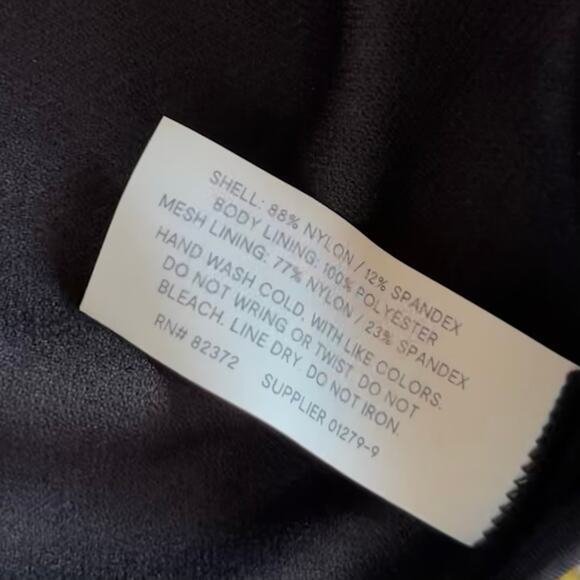 Liz Claiborne One Piece Swimsuit Tummy Panel Underwire Black Halter - Picture 6 of 7